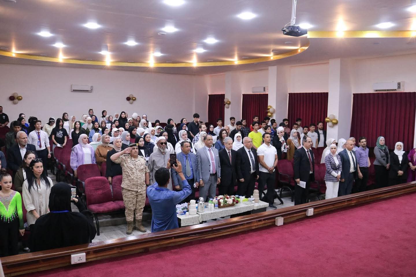 الأسبوع العلمي في الكلية الجامعية العربية للتكنولوجيا يواصل فعالياته باليوم العلمي الرابع لدائرة العلوم الأساسية واللغات والتربية البدنية